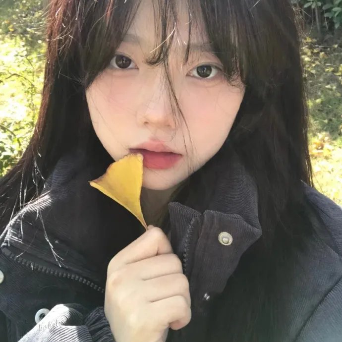 女优灵 封面